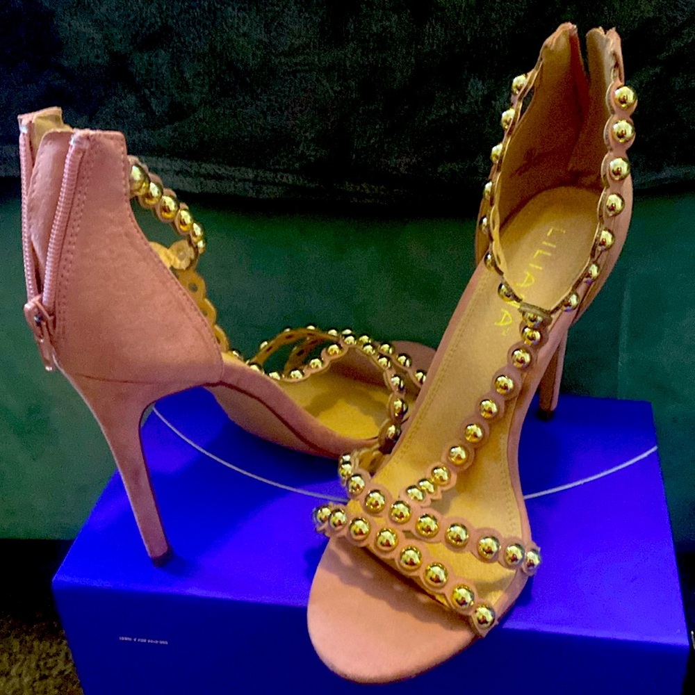 It’s the pearls for the girls